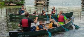 students canoeing at HoneyRock