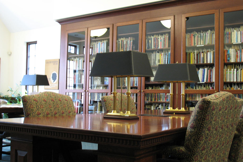 Wade Center Reading Room with bookshelves and a desk